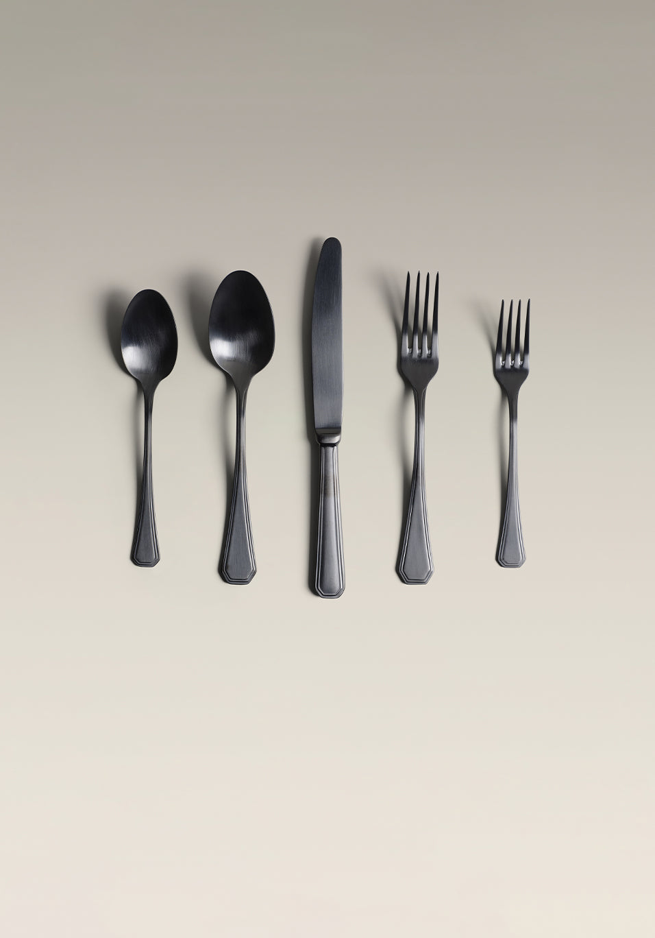Palisades Four-Person Flatware Settings