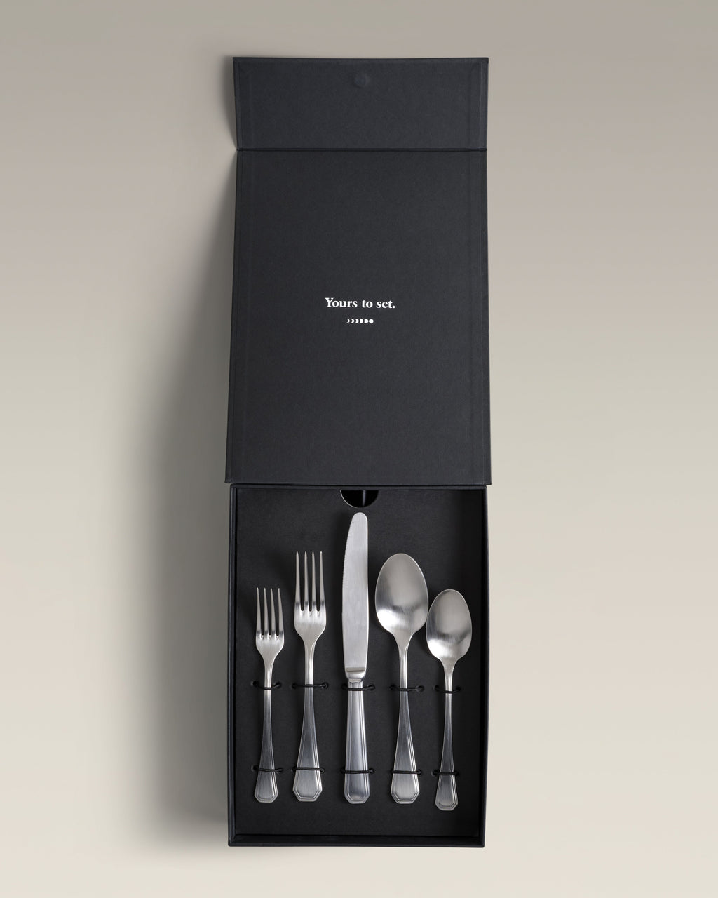 Palisades Four-Person Flatware Settings