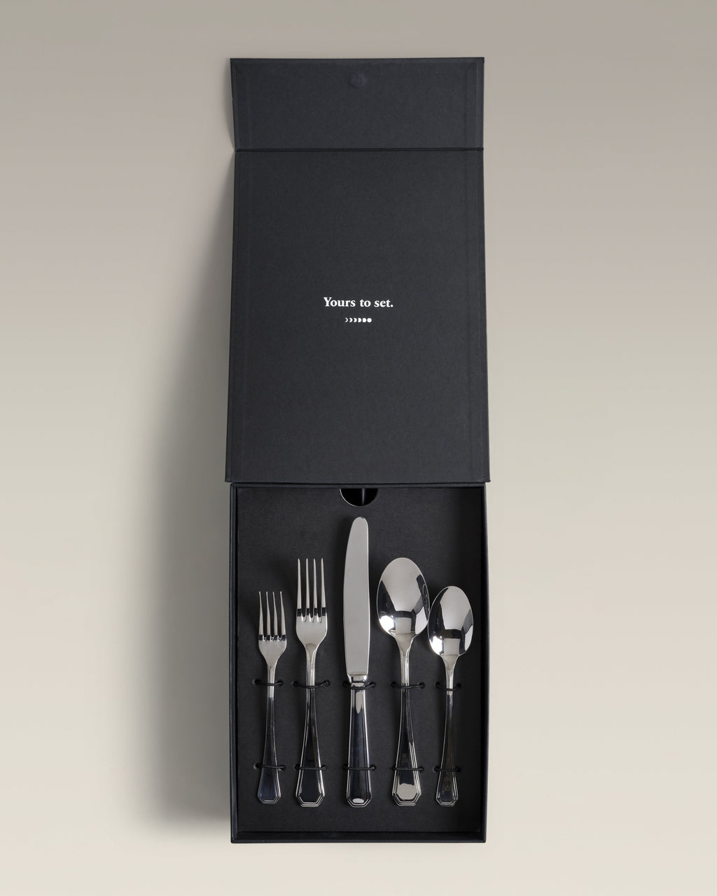 Palisades Four-Person Flatware Settings