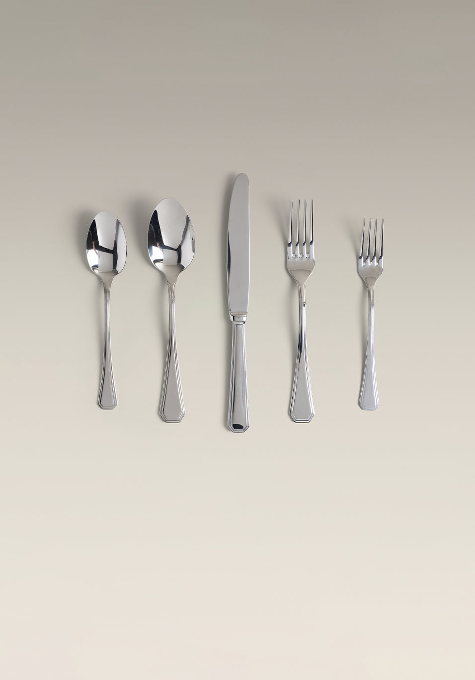 Palisades Four-Person Flatware Settings